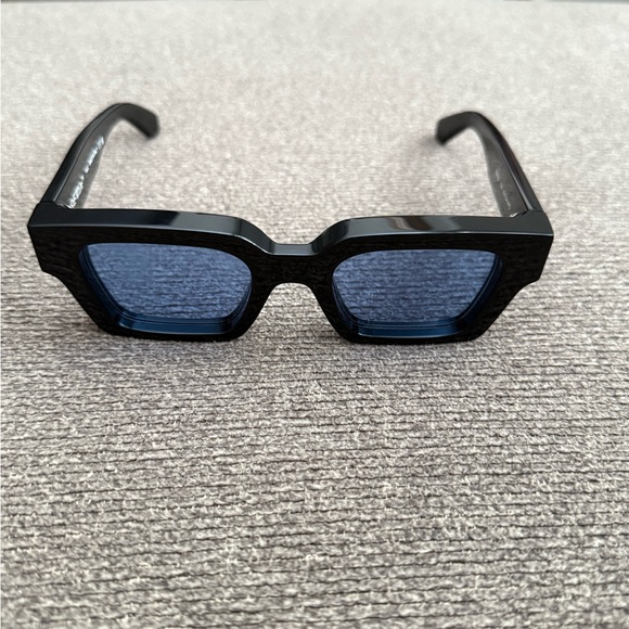 Off-White Black Sunglasses with Blue Lenses